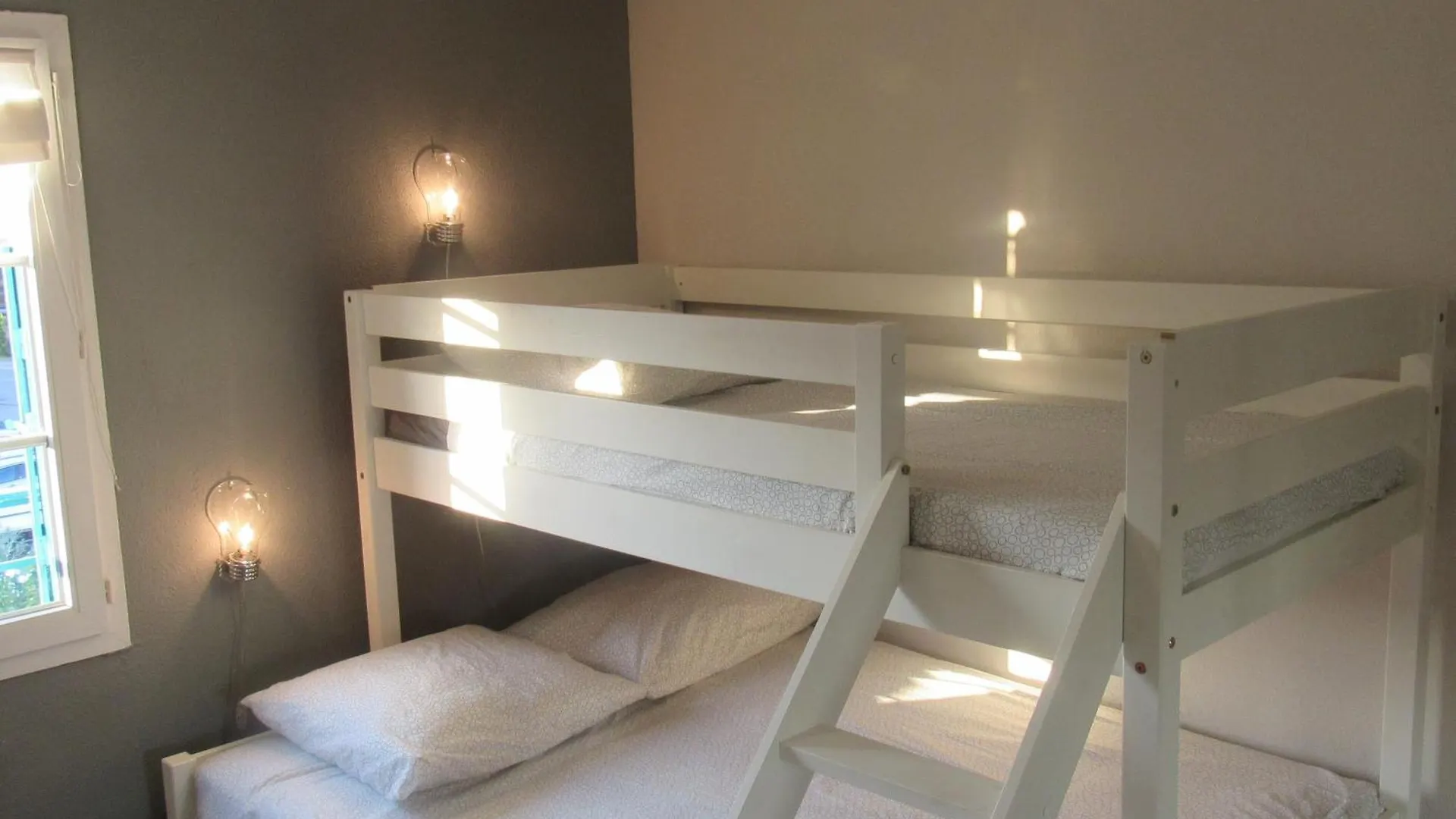 Residence Les Grimaudieres 0*, Grimaud