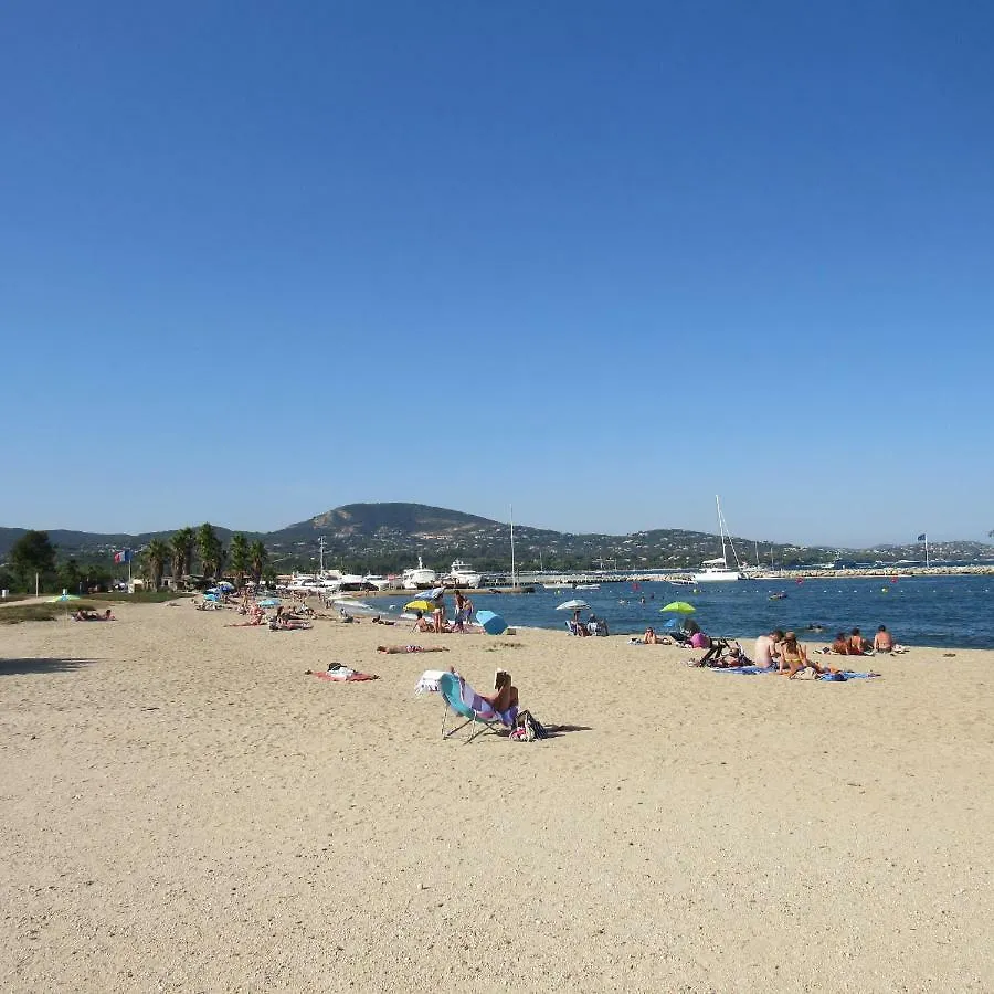 Residence Les Grimaudieres 0*, Grimaud France